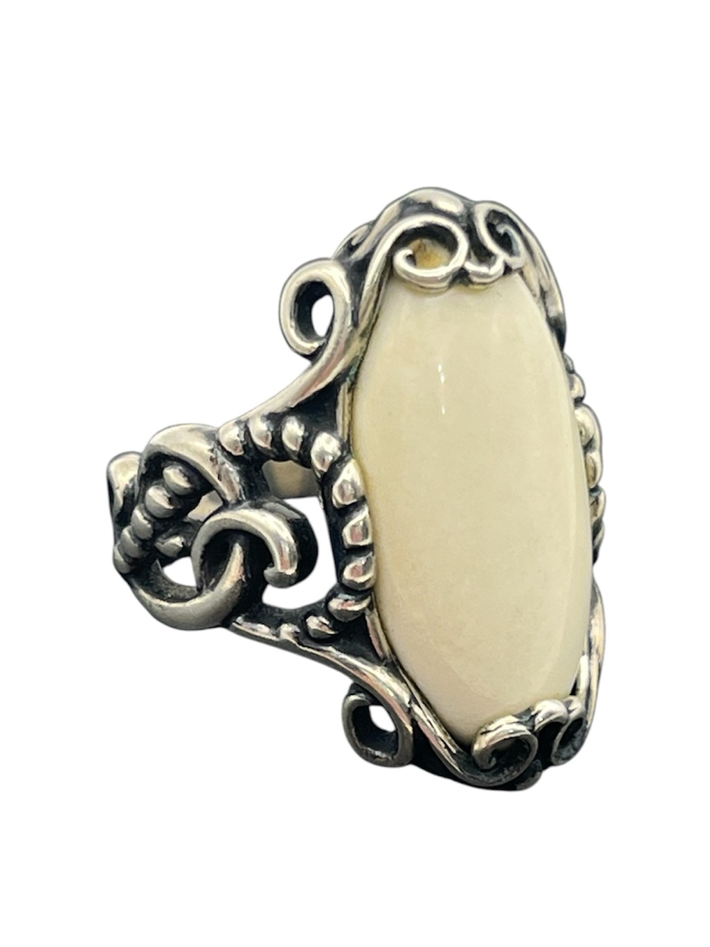 Carolyn Pollack Sterling Silver Ornate Scroll Cream Colored Stone Size 8